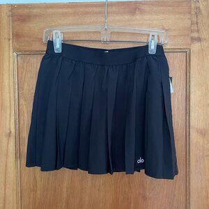 NWT Alo Yoga Varsity Tennis Skirt